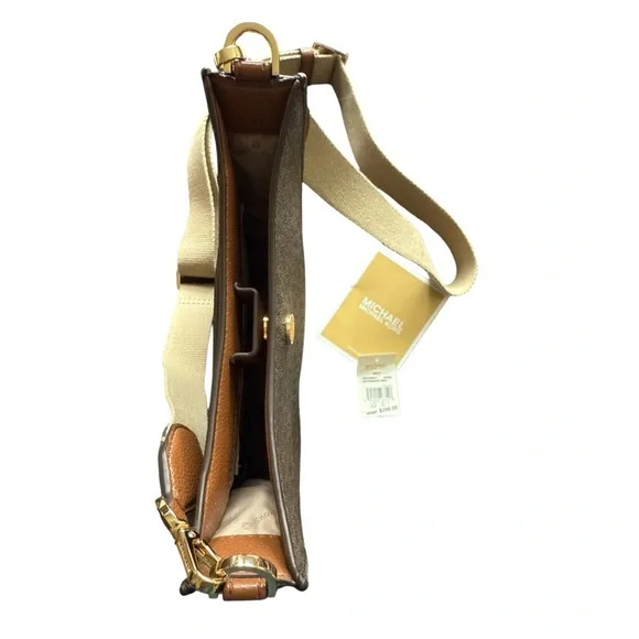 Briley Small Logo Messenger Bag NWT VS0013 - Picture 10 of 11